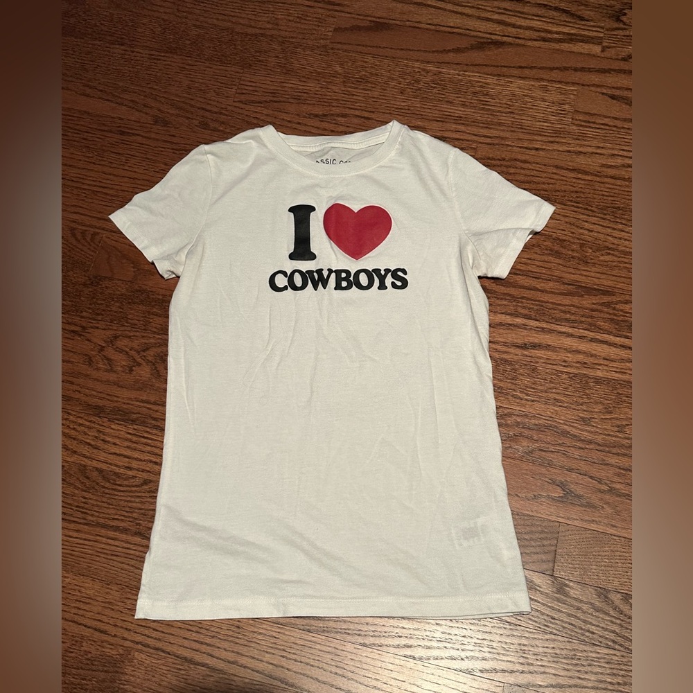 Aeropostale I ❤️Cowboys classic crew short sleeve T-shirt washed but never worn